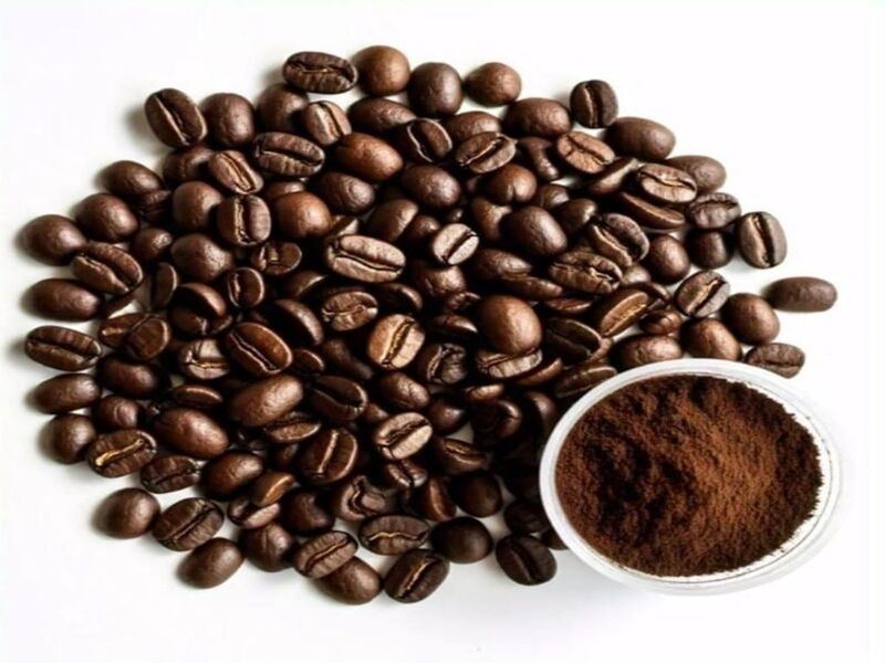 Usaha sangrai biji kopi wangi