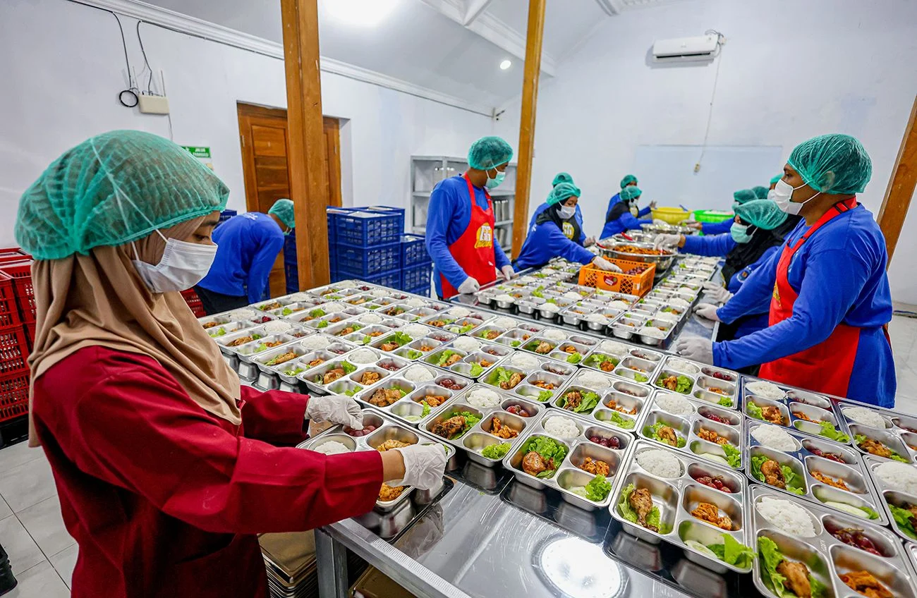 pengaturan kerja dapur mbg