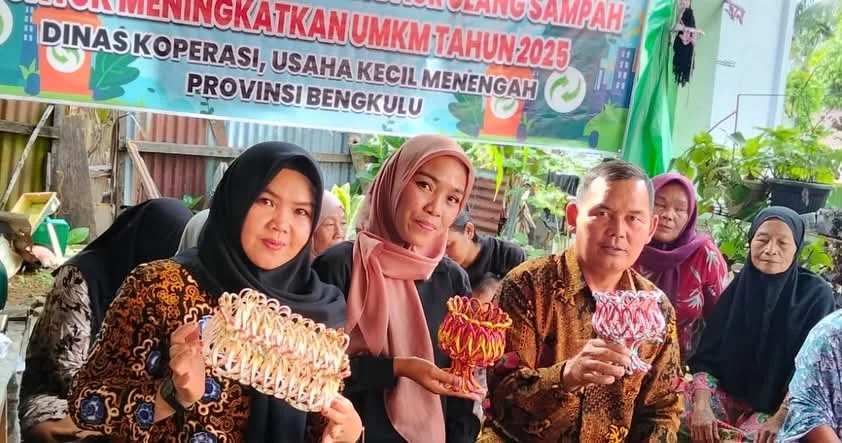 pelatihan pengolahan sampah UMKM