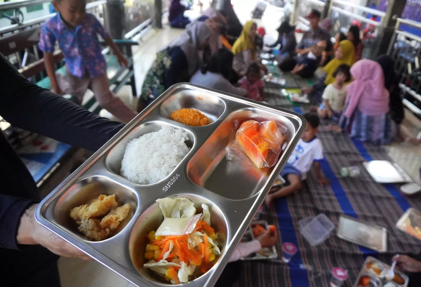 kebijakan makanan bergizi nasional