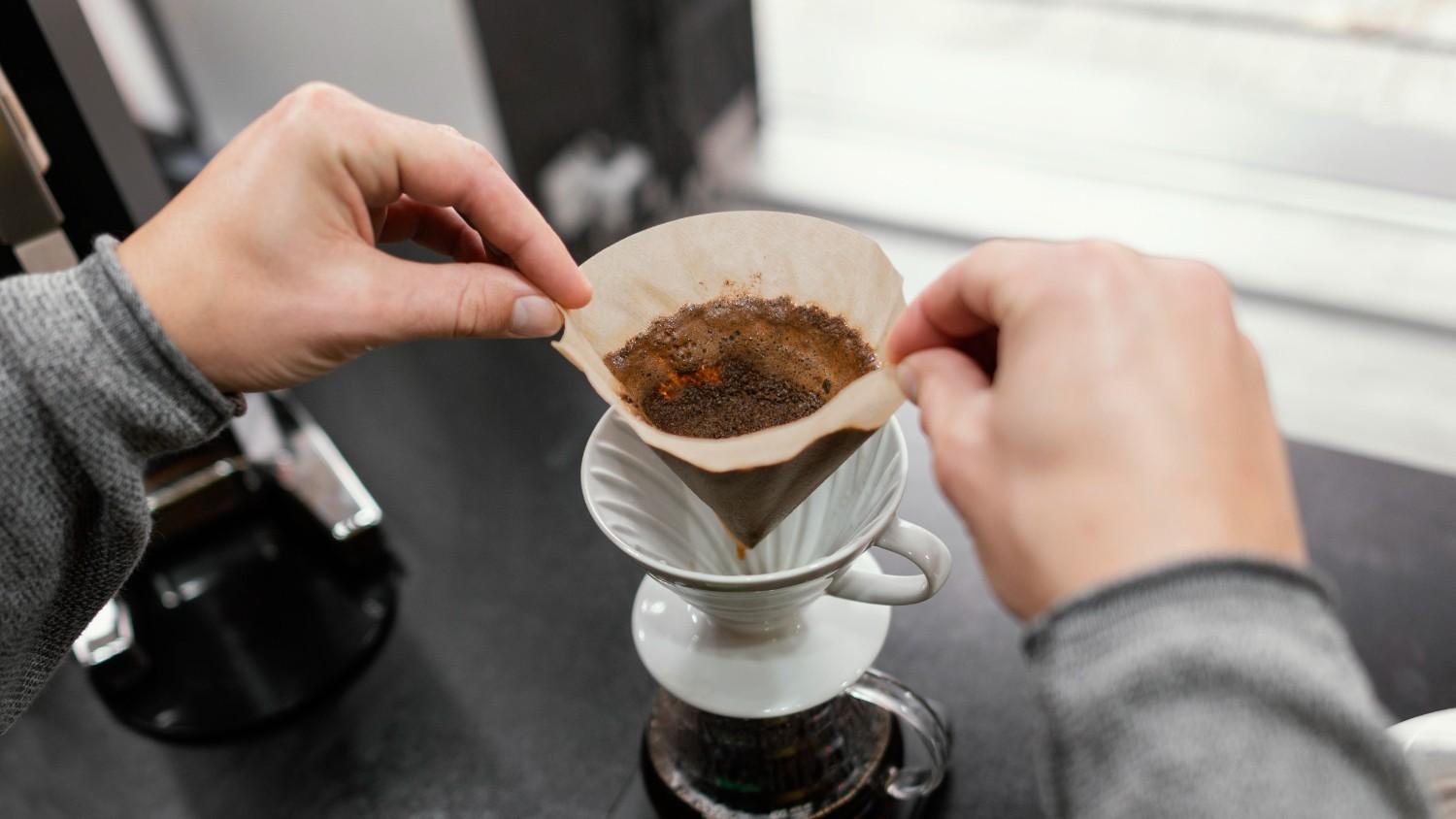 Mengatur Rasio Kopi Dan Air