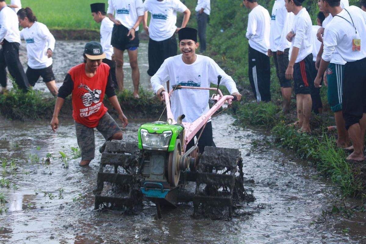 Efisiensi Kerja Dengan Hand Tractor Untuk Pertanian Lebih Cepat